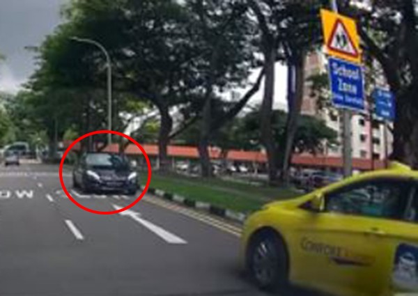 Another Mercedes-Benz caught going against flow of traffic