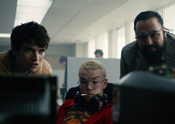 Play the 'Black Mirror: Bandersnatch' game, 'Nohzdyve'