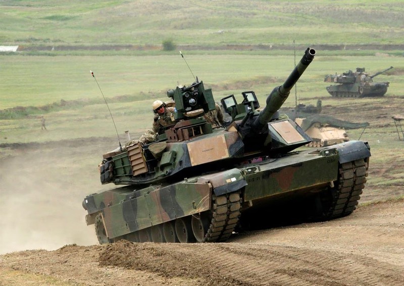 North Korea calls US pledge of tanks to Ukraine 'unethical crime'