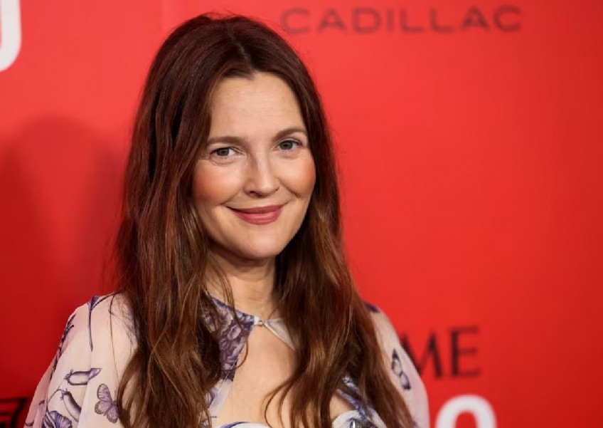 Drew Barrymore once tricked into thinking she was chatting with a footballer on dating app