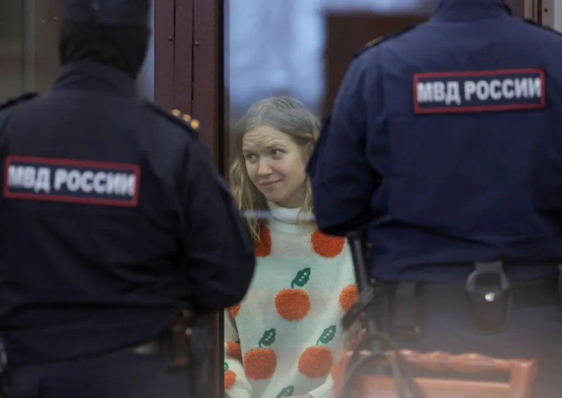 Russian woman sentenced to 27 years for handing bomb to war blogger