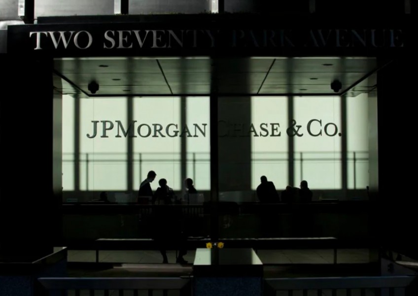 JPMorgan shuffles top bosses as Wall Street focuses on Dimon succession