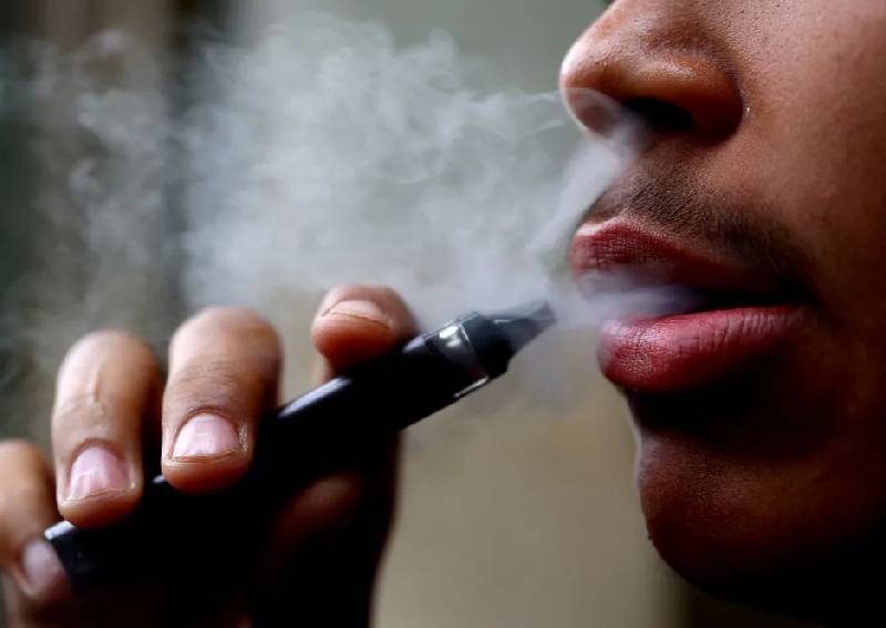 UK to ban disposable vapes to protect children's health