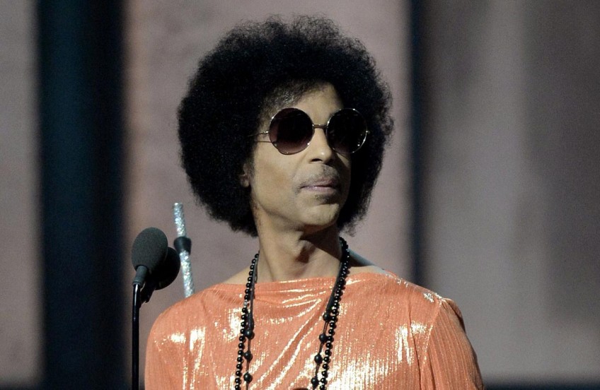 Prince pulls music from most online streaming services