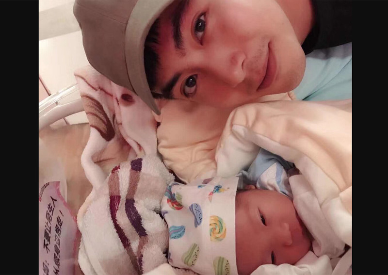 It's a boy! Xu Bin and wife welcome first baby