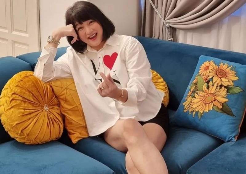 Chen Liping admits she irritates her younger friends when she asks about social media
