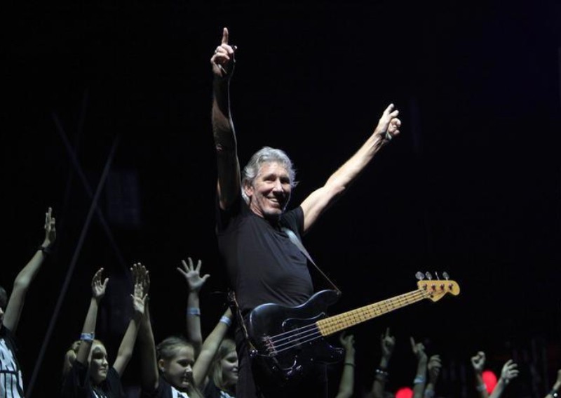 Pink Floyd's Roger Waters declares he is 'far, far, far more important' than Drake and The Weeknd