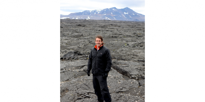 HKU Earth Science scholar Dr Joseph Michalski becomes the first non-Chinese recipient of Xplorer Prize