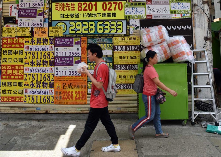 Hong Kong desperately seeking Chinese tourists