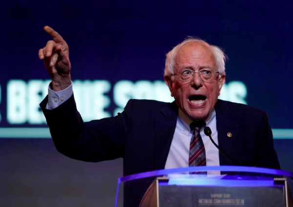 US presidential candidate Bernie Sanders seeks young voters via Twitch
