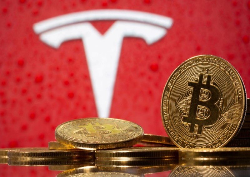 Bitcoin jumps after Musk says Tesla could use it again 