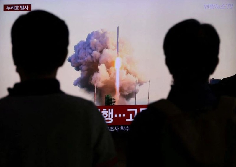 South Korea's second space rocket launch successfully puts satellites in orbit