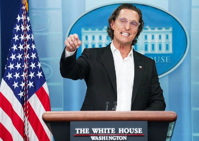 Matthew McConaughey makes emotional plea for gun laws at White House