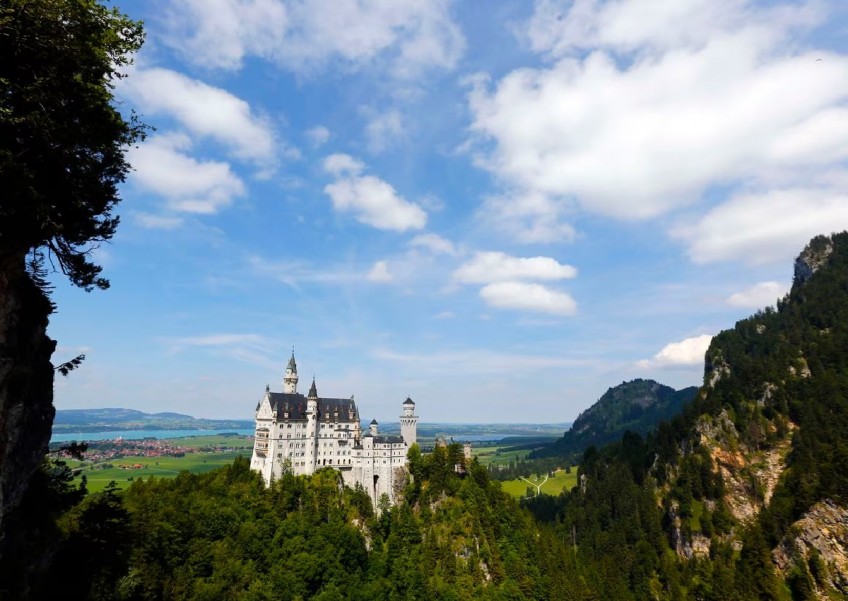 Tourist dies after attack near Germany's Neuschwanstein Castle