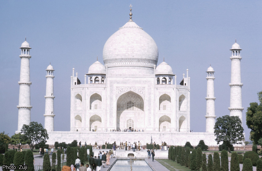 Taj Mahal top attraction for virtual travellers