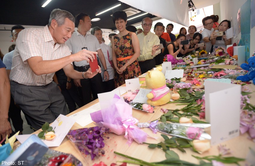PM Lee drops by Tanjong Pagar to thank well-wishers