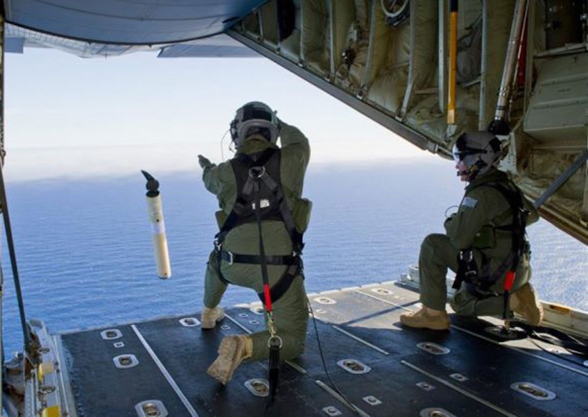 Australia search team still 'hopeful' as MH370 hunt nears end