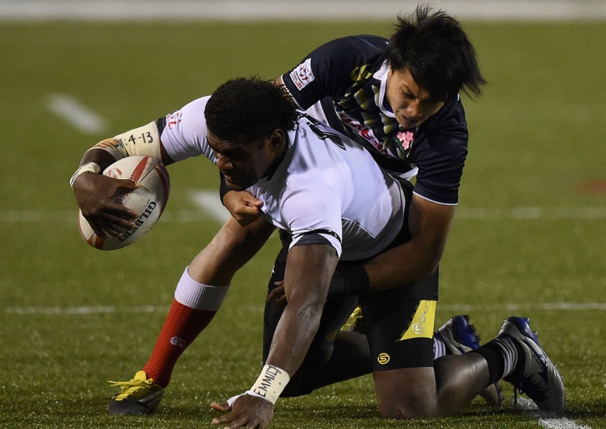 Rugby-Fiji hit back to beat Australia in Vegas sevens