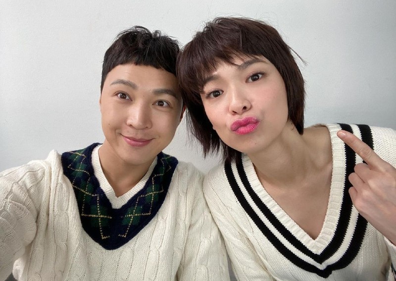 Felicia Chin and Jeffrey Xu started dating after they had same 'mental image' of themselves together at the Eiffel Tower