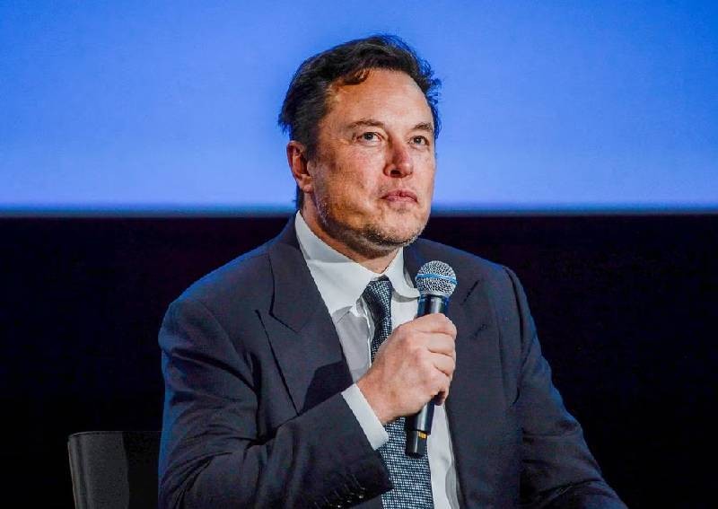 Musk: 'AI stresses me out'