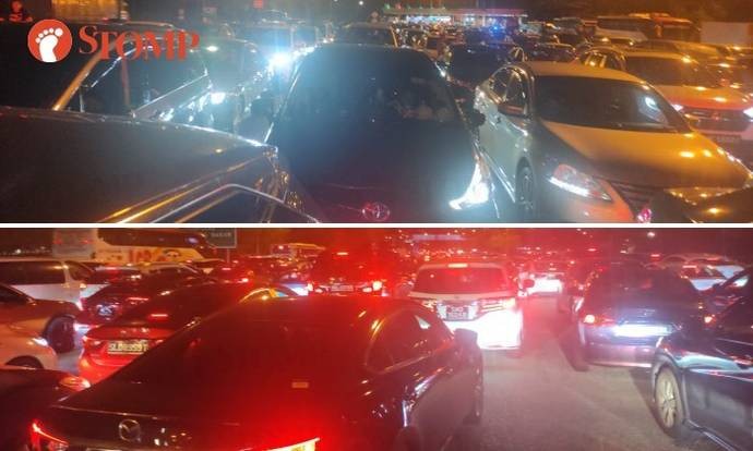 System down? Cars stuck in jam at Second Link for 6 hours during March holidays