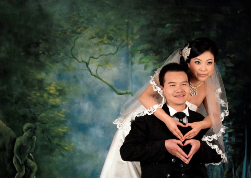 More Chinese tied the knot in 2023, lifting marriage rates for first time in 9 years