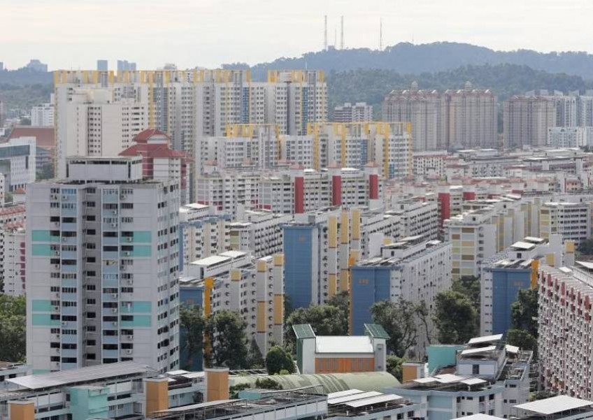 Choosing between an HDB flat and a condominium: The deciding factors