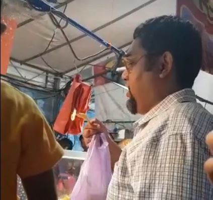Geylang Bazaar stall sells 'plastic' keropok? Don't believe such fake news, says AVA