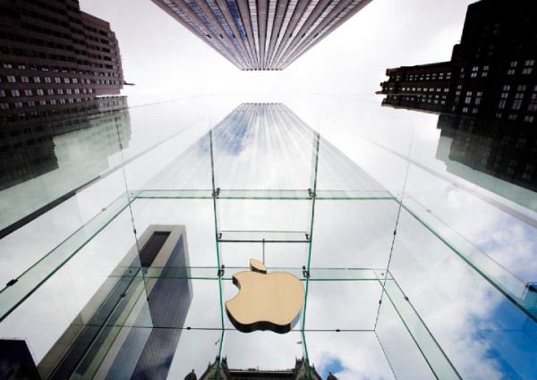 Scoot over Microsoft: Apple again the most valuable US company