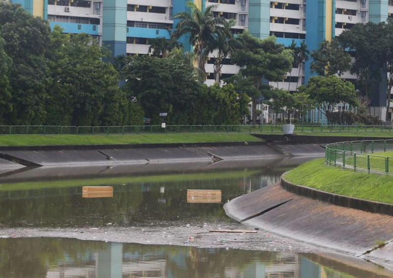 Two empty coffins found floating in Kallang River to residents' surprise