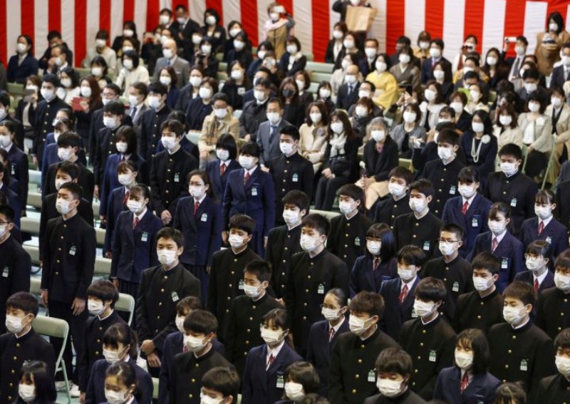 Japan's coronavirus crisis sparks calls for revamping the school year