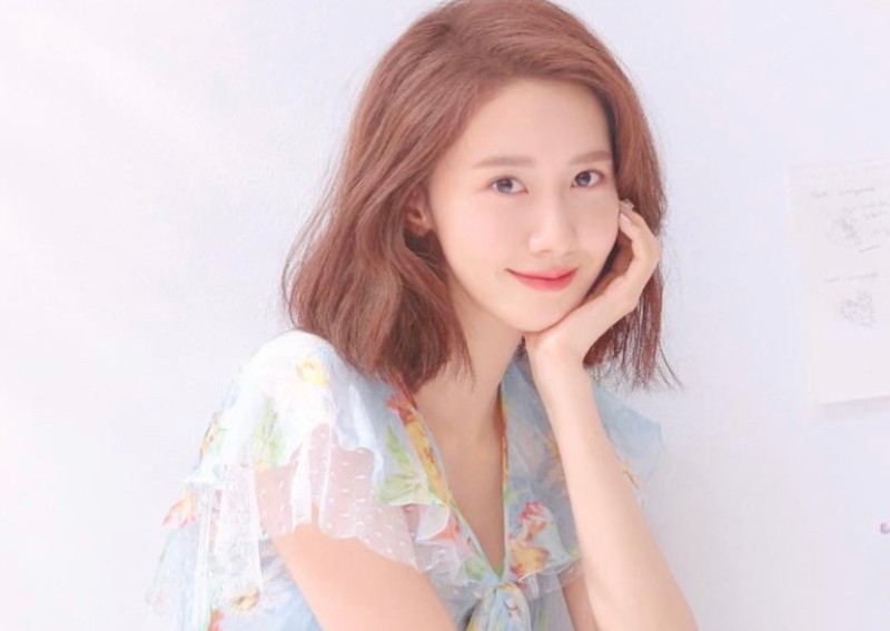 Beauty lessons from K-pop star Yoona on looking fresh