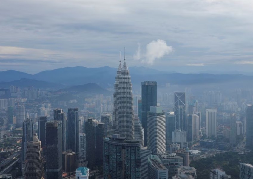 Malaysia to end 5G monopoly, allow second network from 2024