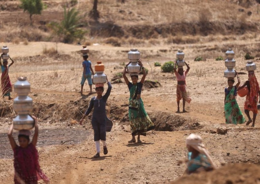 Women, children trek miles in summer heat to get water near Mumbai