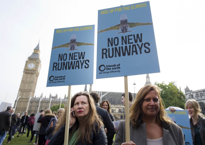 UK lawmakers to hear about Heathrow expansion's effect on environment