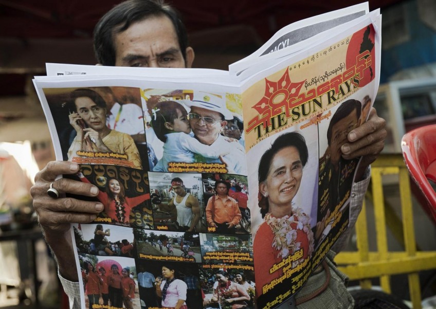 Myanmar president pledges peaceful power transfer to Suu Kyi party