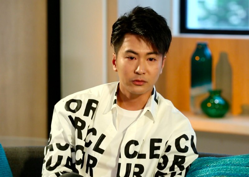 Xu Bin once challenged mum to discipline him with knife after clothes hangers broke