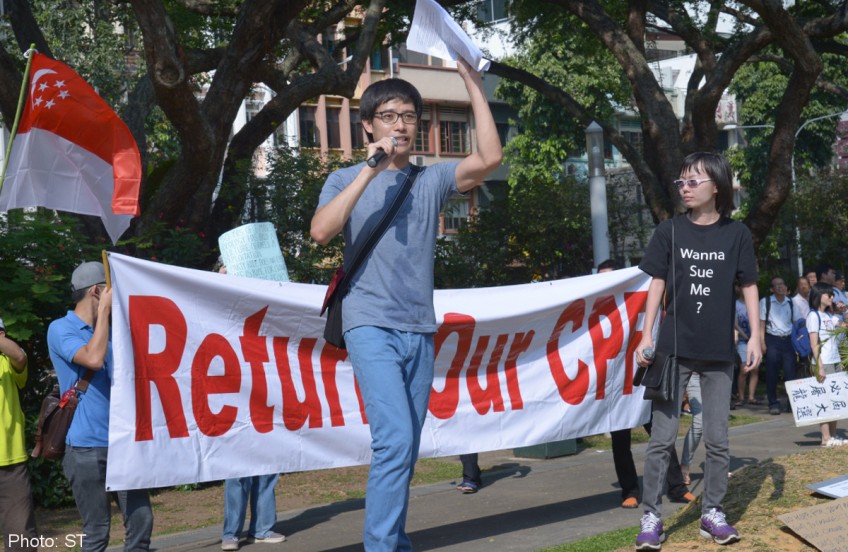 Blogger Roy Ngerng summoned for police questioning about Sep 27 protest