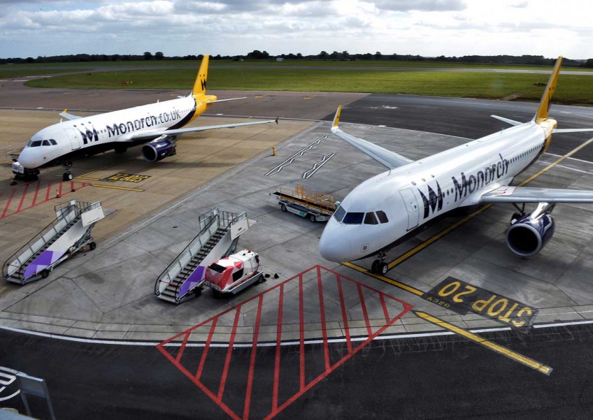 Monarch collapse leaves 110,000 holidaymakers stranded