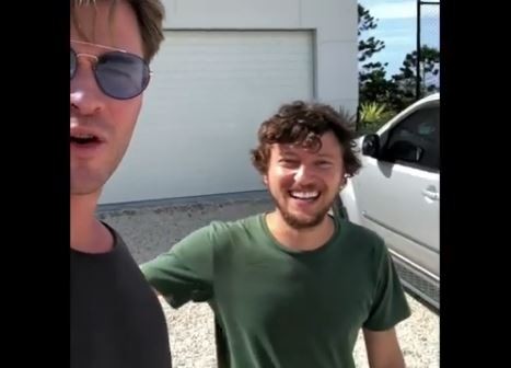 Chris Hemsworth 'rescues' hitchhiking American musician