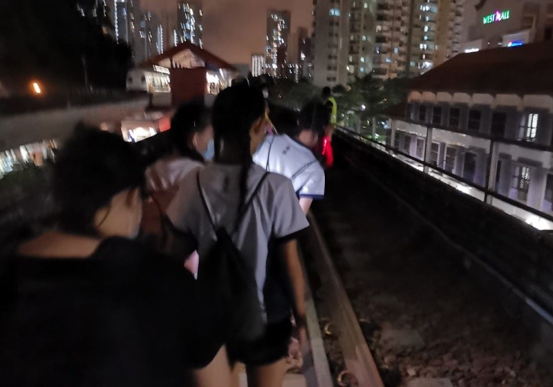 Tourism Authority of Thailand drops shade online over SMRT's massive train disruption 