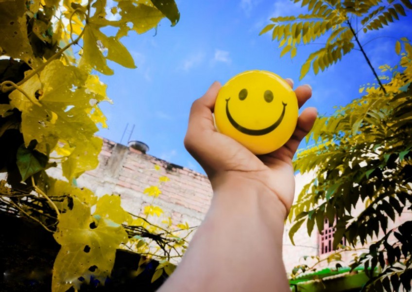 Elevate your mood: 10 happiness hacks proven by science 