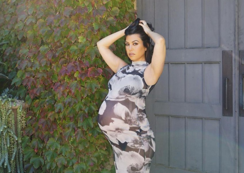 Kourtney Kardashian banned from having sex during pregnancy
