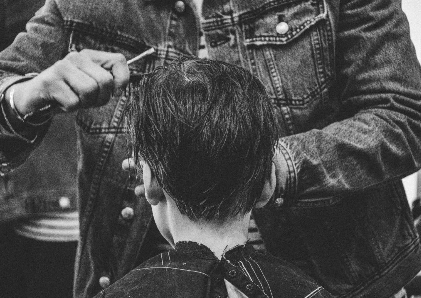15 stress-free tricks to surviving your child's first haircut