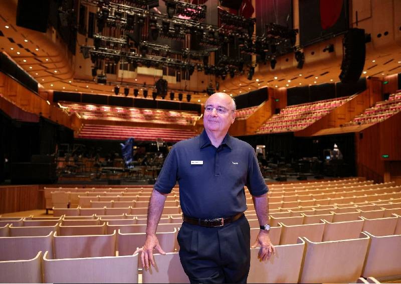 The love affair of a retired Australian architect with the Opera House