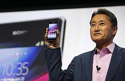 Sony unveils new smartphone in bid for top three ranking