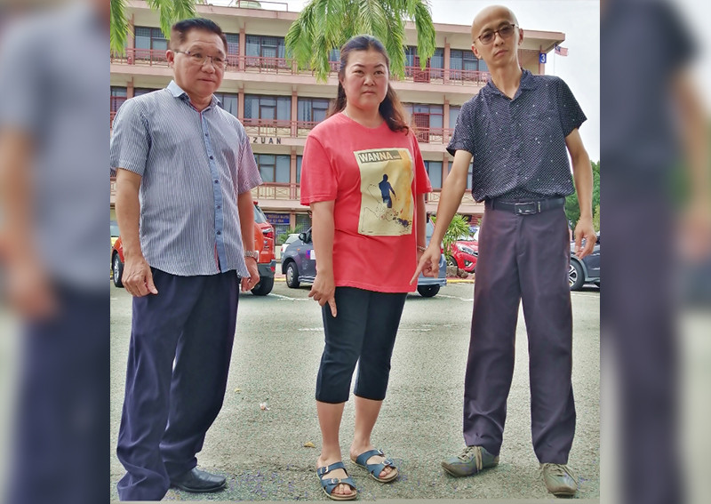 Pants not long enough? Malaysian woman stopped from renewing passport because of 'short' pants