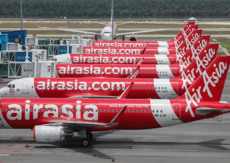 AirAsia to start charging customers for checking in at airport counters