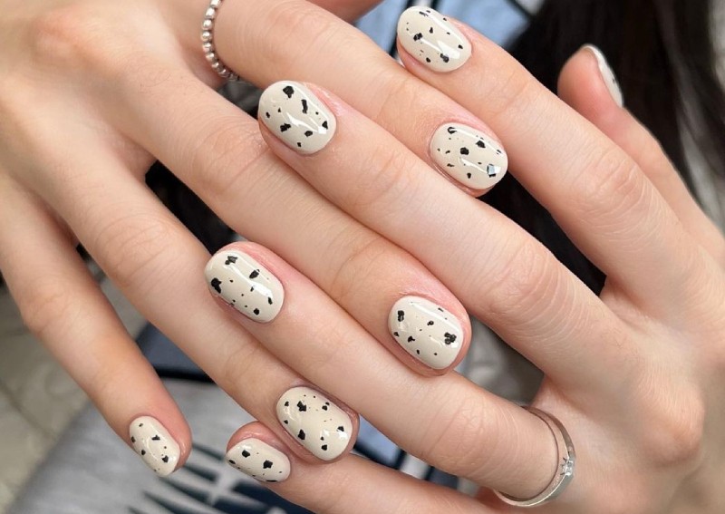 6 popular Korean nail trends to try in 2022