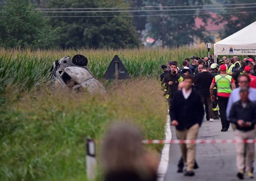 Italian military jet crashes during exercise, killing 5-year-old girl